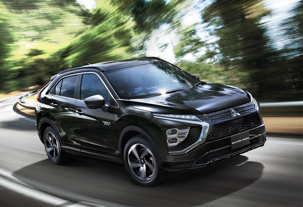 Mitsubishi black car